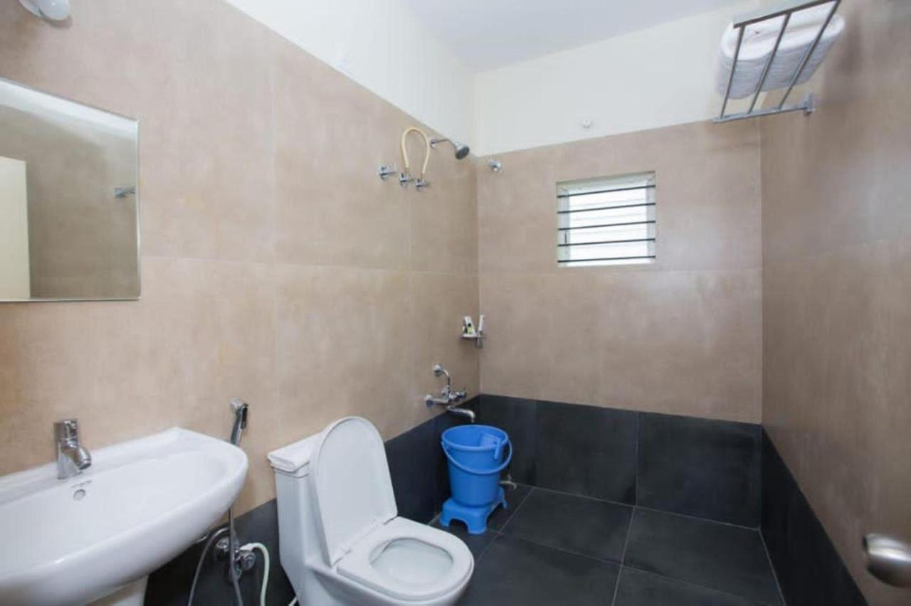 Hotel Vijaya Lakshmi Residency - Yeshwanthpur Бангалор Екстериор снимка
