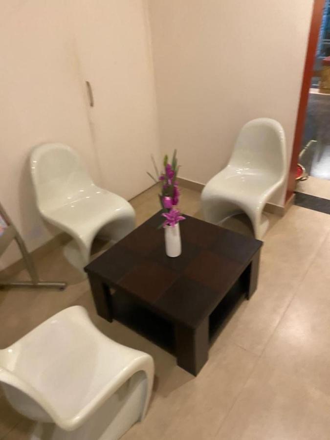Hotel Vijaya Lakshmi Residency - Yeshwanthpur Бангалор Екстериор снимка