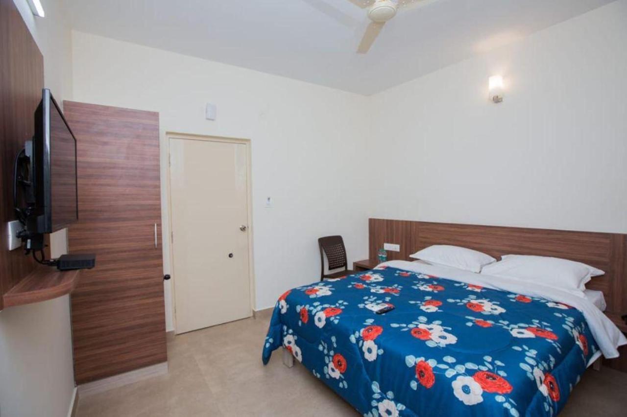 Hotel Vijaya Lakshmi Residency - Yeshwanthpur Бангалор Екстериор снимка